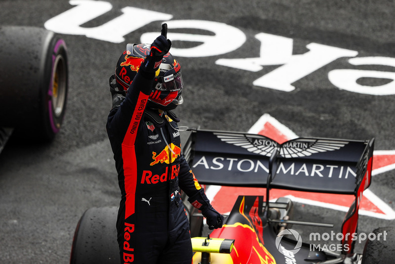 Verstappen celebra su victoria