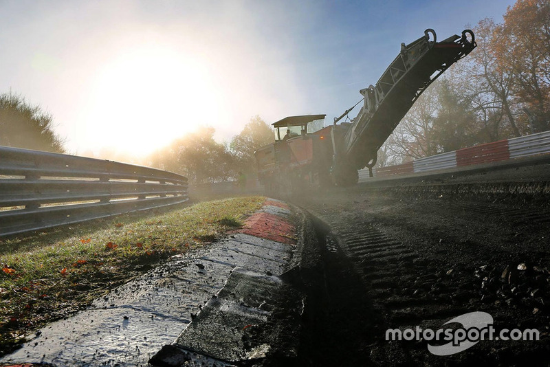 Nürburgring Nordschleife'de inşaat çalışmaları