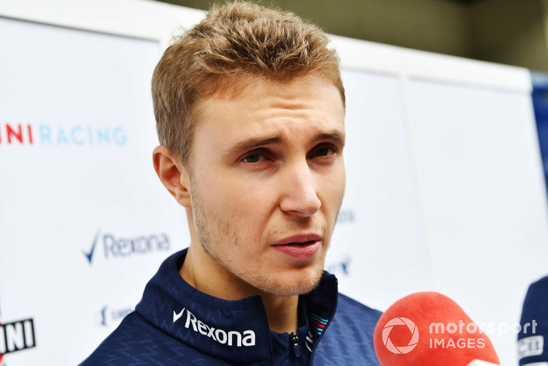 Sergey Sirotkin, Williams Racing, parla con i media