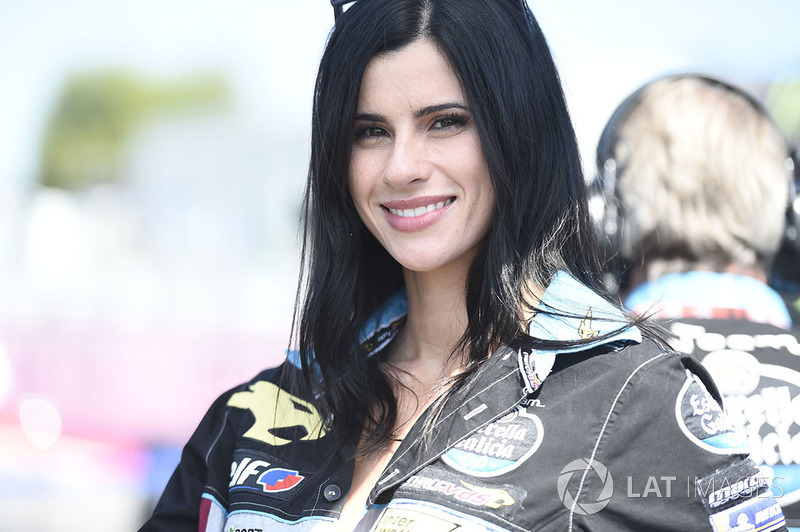 Grid girl