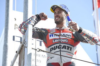 Podium: Winnaar Andrea Dovizioso, Ducati Team