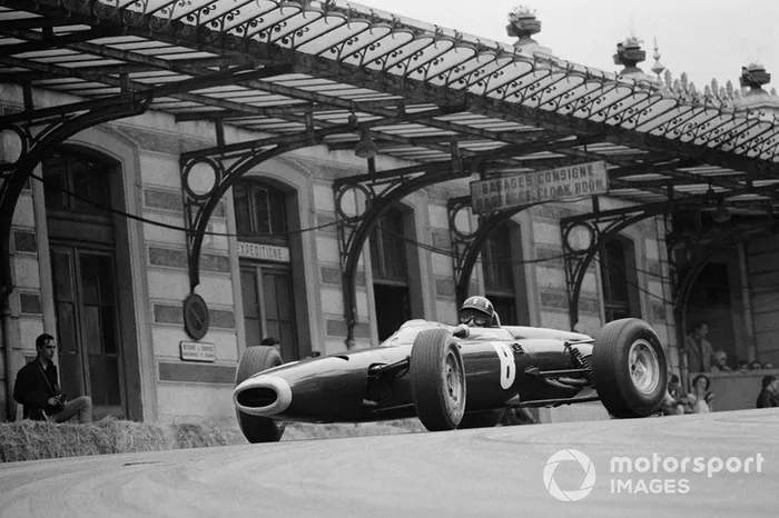 Años 60. Una carrera en primavera (a veces dos)