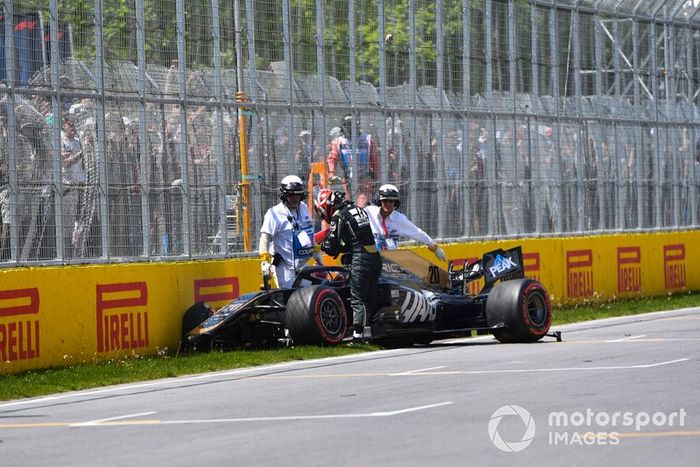 Choque de Kevin Magnussen, Haas F1 Team VF-19