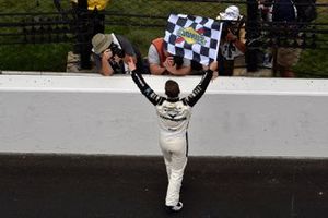 Race winner A.J. Allmendinger, Kaulig Racing, Chevrolet Camaro Hyperice