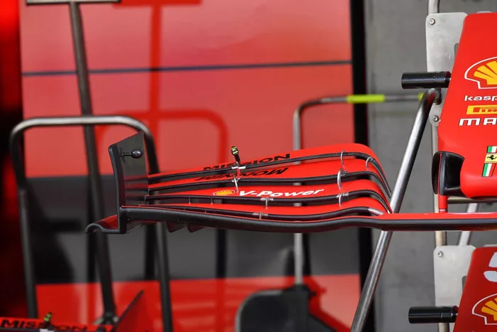 Detalle del alerón frontal del Ferrari SF21 