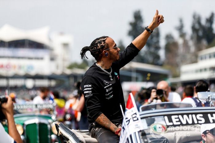 Lewis Hamilton, Mercedes AMG F1 en el desfile de pilotos