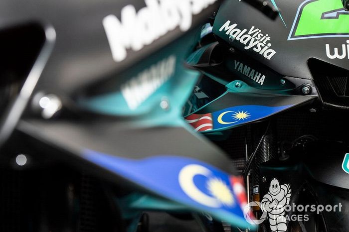 Petronas Yamaha SRT, decoración carrera de casa
