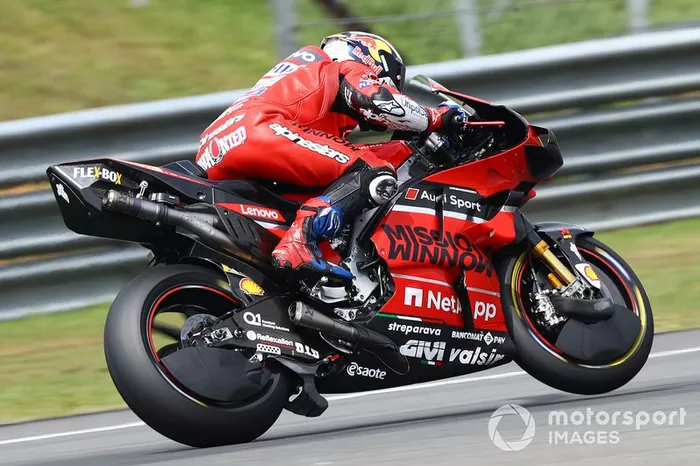 Ducati: cubrellantas delantero y trasero