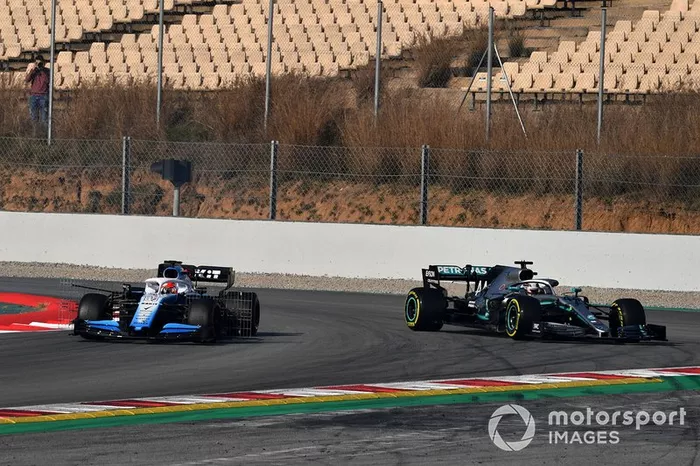 Robert Kubica, Williams FW42 y Lewis Hamilton, Mercedes-AMG F1 W10