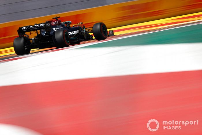 Lewis Hamilton, Mercedes W12