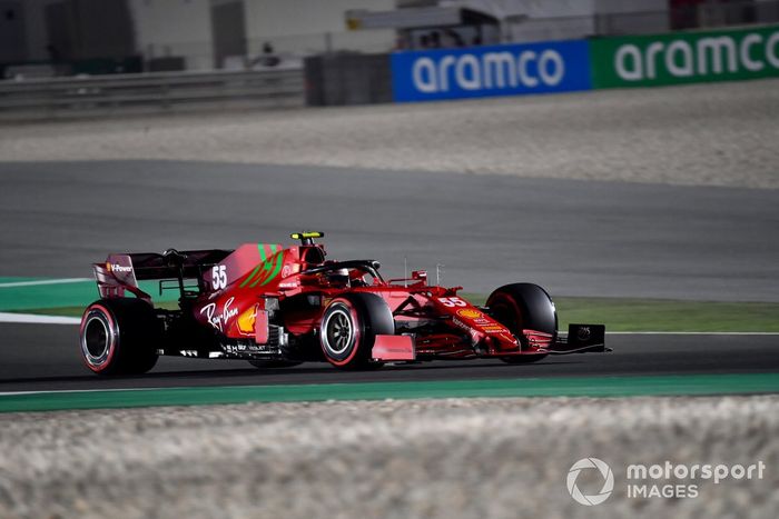 Carlos Sainz Jr, Ferrari SF21