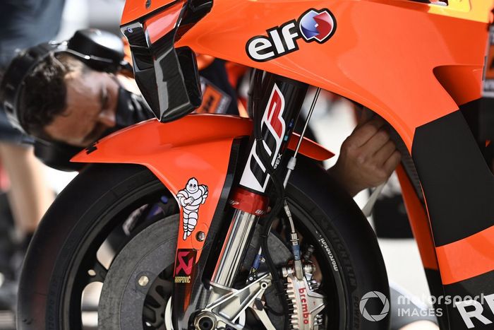 Moto de Red Bull KTM Tech3