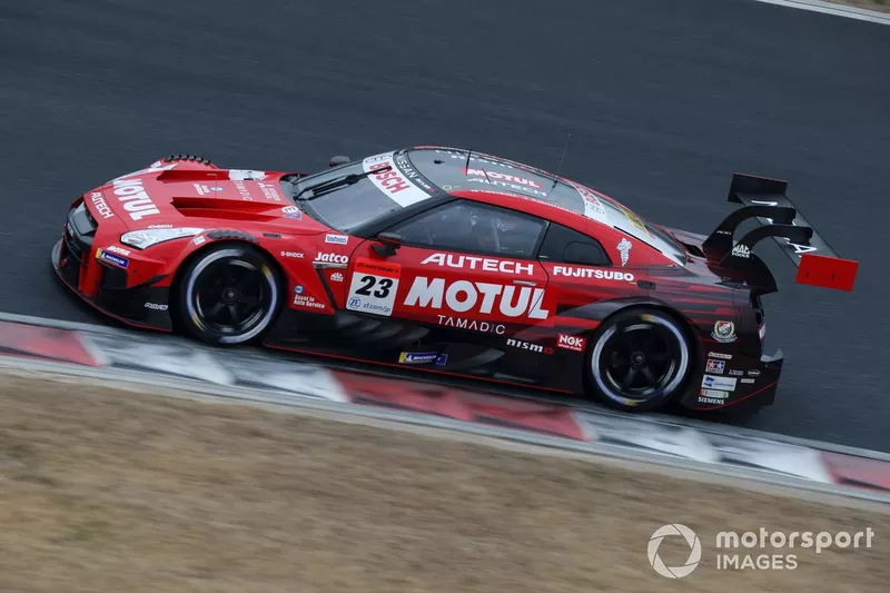 #23 MOTUL AUTECH GT-R