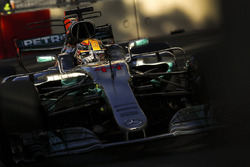 Льюис Хэмилтон, Mercedes AMG F1 W08