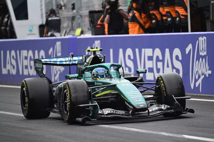 Fernando Alonso, Aston Martin Racing