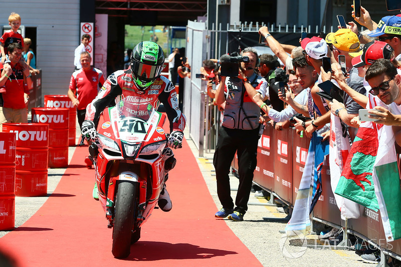 3e : Eugene Laverty