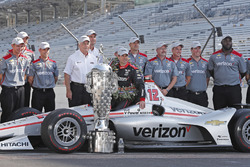 Race winner Will Power, Team Penske Chevrolet
