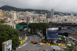 Sebastian Vettel, Ferrari SF71H, esce dalla curva Anthony Noghes