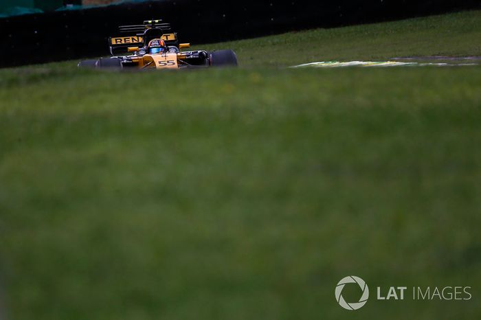 Carlos Sainz Jr., Renault Sport F1 Team RS17