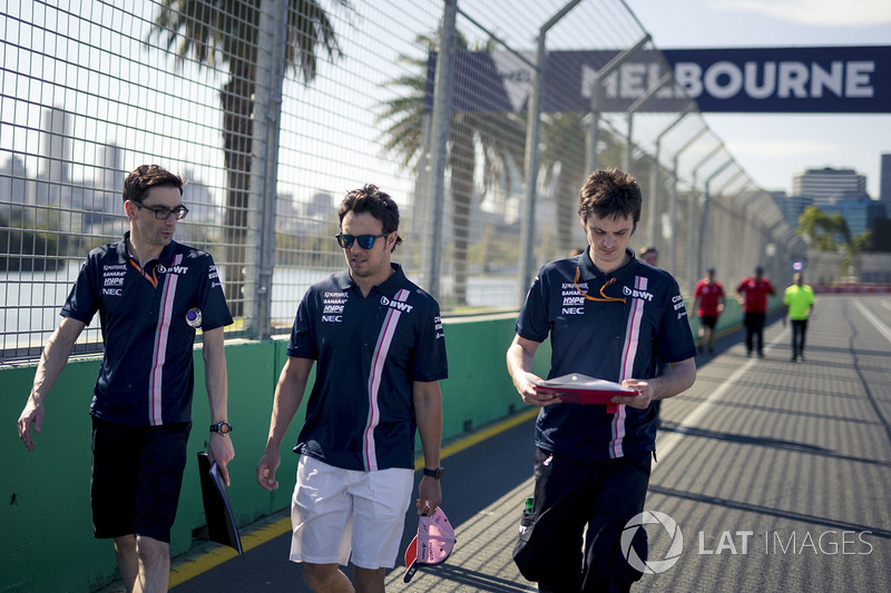 Sergio Perez, Force India walks the track