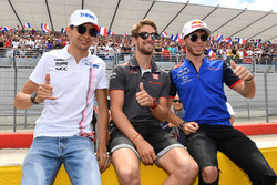 Esteban Ocon, Force India F1, Romain Grosjean, Haas F1 and Pierre Gasly, Scuderia Toro Rosso