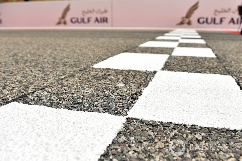 Start and finish stripe