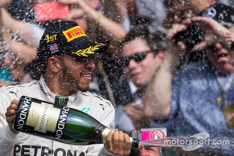 Ganador, Lewis Hamilton, Mercedes AMG F1 celebra