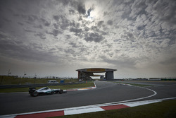 Льюис Хэмилтон, Mercedes AMG F1 Team W07