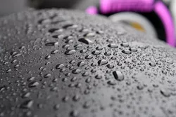 Slick Pirelli neumáticos y lluvia