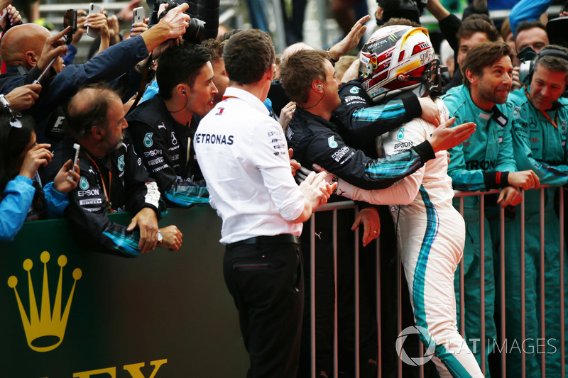 Lewis Hamilton, Mercedes AMG F1, rayakan kemenangan