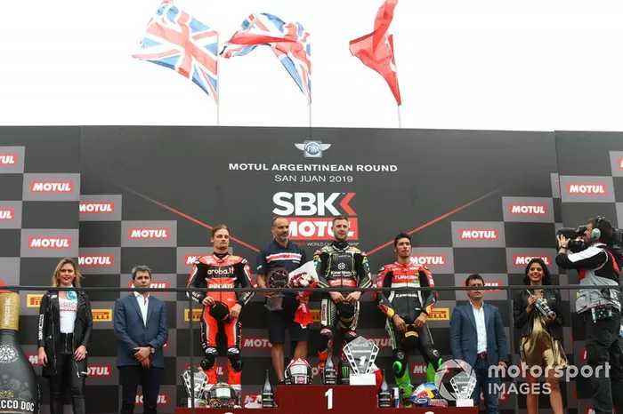 Chaz Davies, Aruba.it Racing-Ducati Team, Jonathan Rea, Kawasaki Racing Team, Toprak Razgatlioglu, Turkish Puccetti Racing