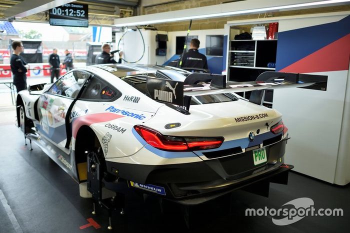 Preparação da BMW para as 24 horas de Le Mans