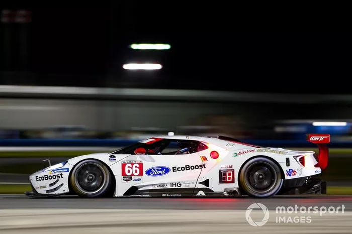 #66 Joey Hand, Dirk Müller, Sebastien Bourdais; Ford Chip Ganassi Racing, Ford GT (GTLM)