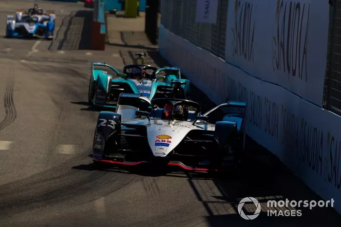 Sébastien Buemi, Nissan e.Dams, Nissan IMO1 Alex Lynn, Panasonic Jaguar Racing, Jaguar I-Type 3 