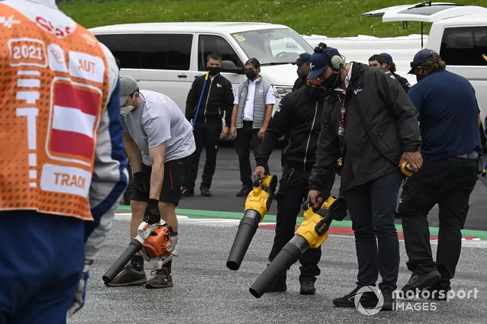 Incendio de las motos de Dani Pedrosa y Lorenzo Savadori