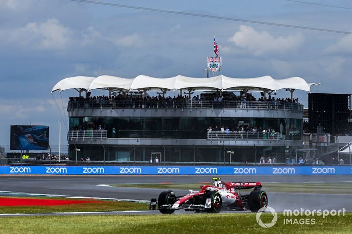 Zhou Guanyu, Alfa Romeo C42