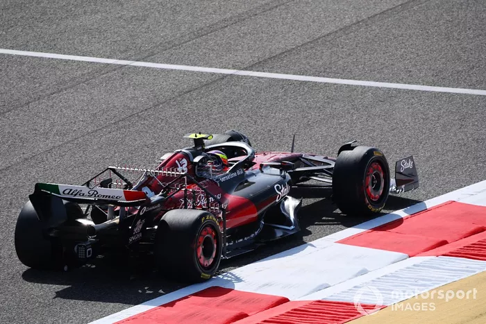 Zhou Guanyu, Alfa Romeo C43