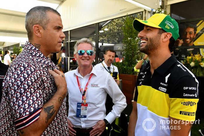 Robbie Williams y Daniel Ricciardo, Renault F1 Team