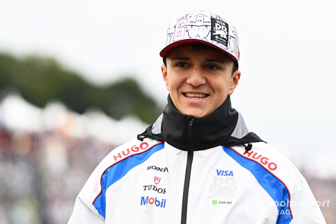 Isack Hadjar, Equipo Racing Bulls