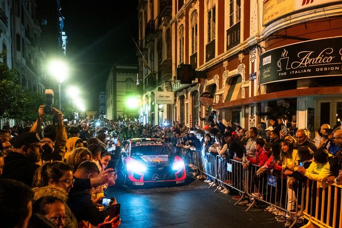 Adrien Fourmaux, Alexandre Coria, Hyundai World Rally Team Hyundai i20 N Rally1