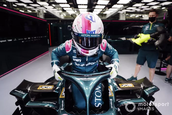 Sebastian Vettel, Aston Martin AMR21
