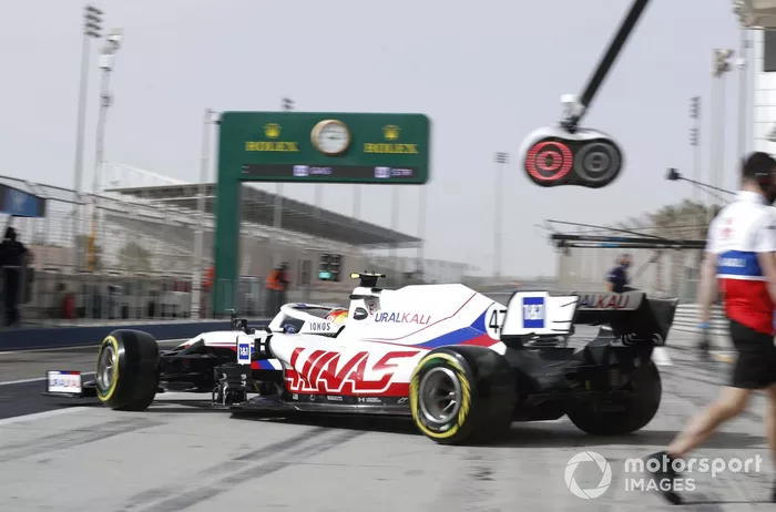Mick Schumacher, Haas VF-21 
