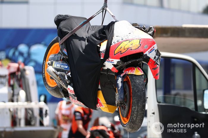 Pol Espargaro, Repsol Honda Team crash