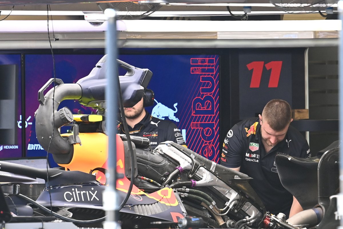 Red Bull Racing RB18