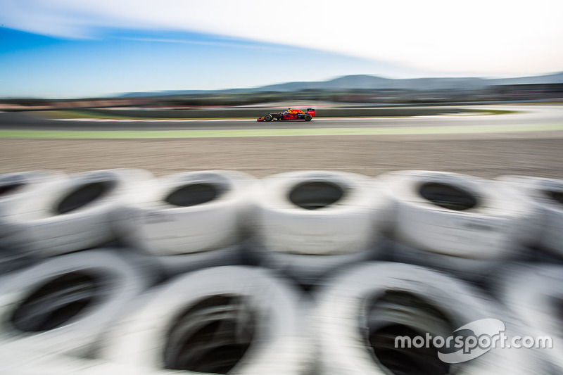 Daniil Kvyat, Red Bull Racing RB12