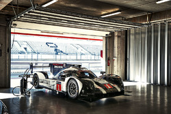 #1 Porsche Team, Porsche 919 Hybrid: Timo Bernhard, Mark Webber, Brendon Hartley