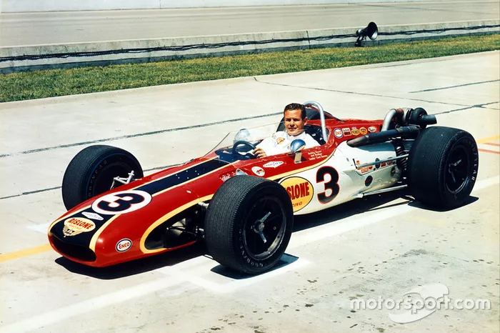 #52 Bobby Unser 1968