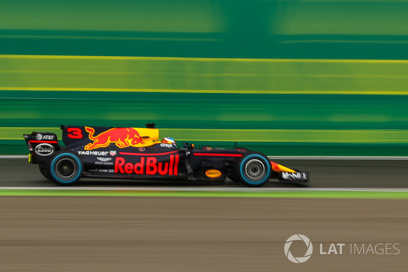4. Даніель Ріккардо, Red Bull Racing RB13 - 144
