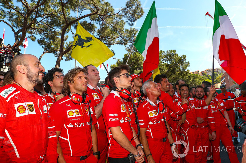 Механіки Ferrari
