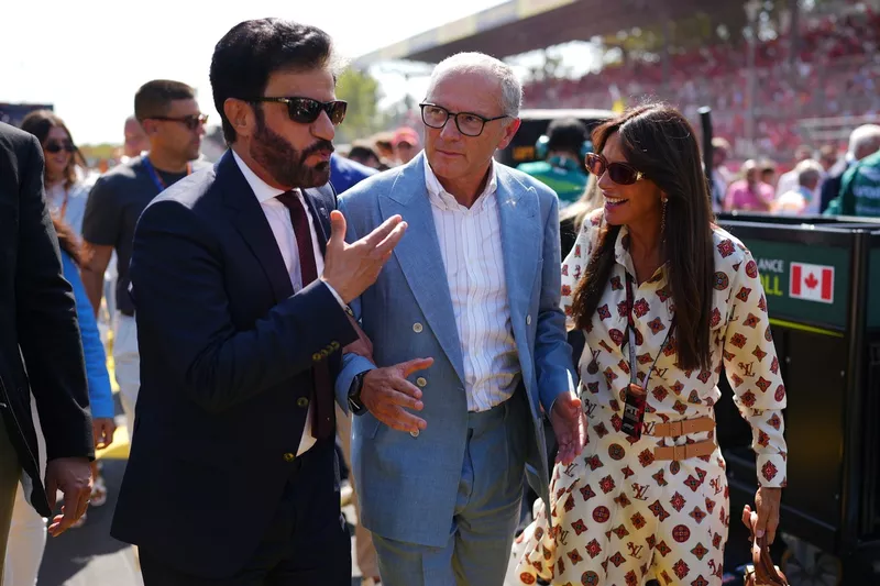 Mohammed Ben Sulayem, président de la FIA, Stefano Domenicali, président-directeur général de la Formule 1